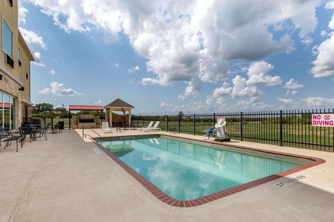 Comfort Inn & Suites Gatesville Near Fort Cavazos Eksteriør billede